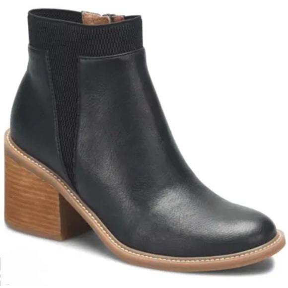 Korks Clove Black Ankle Boots Stacked Block Heel Kirk-Ease nwt - Picture 1 of 7